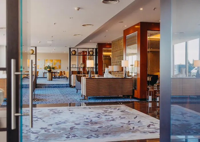 Grand Hotel Prague Towers - Czech Leading Hotels
